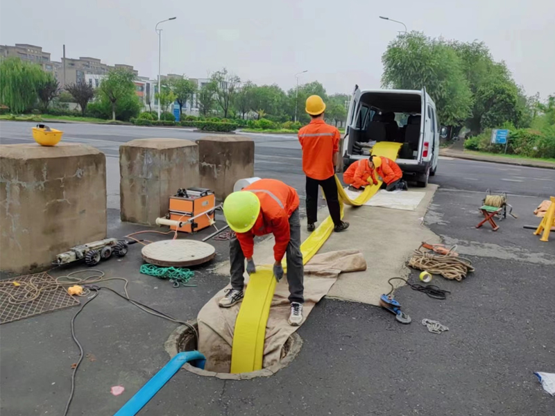 南秀村光固化管道修复